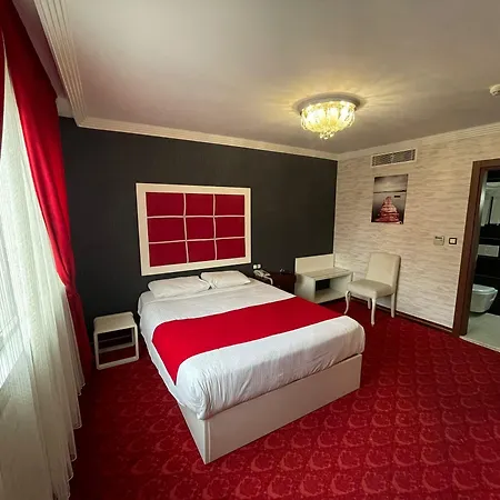 Hotel Ismira 4*